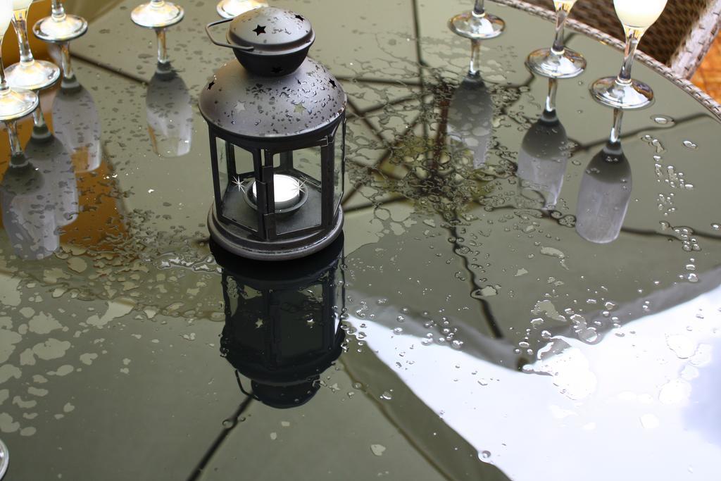 Pension La Fontana Baia Mare Bagian luar foto